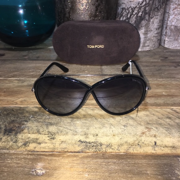 New Tom Ford Women Sunglasses - Picture 8 of 8